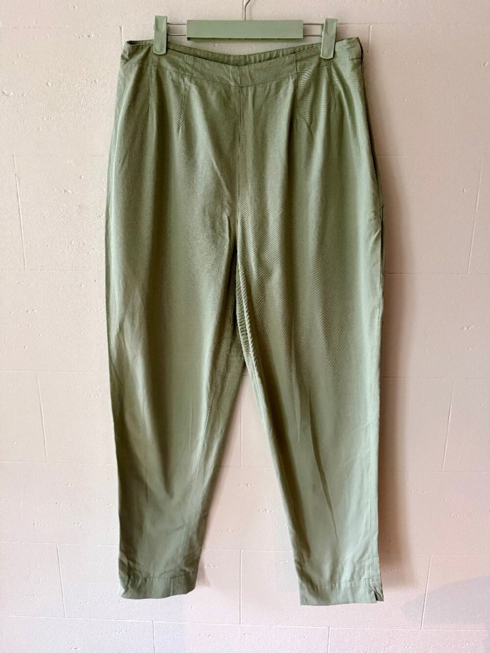 April Cornell | Vintage Cotton Light Green Tapered Straight Leg Pants | Medium